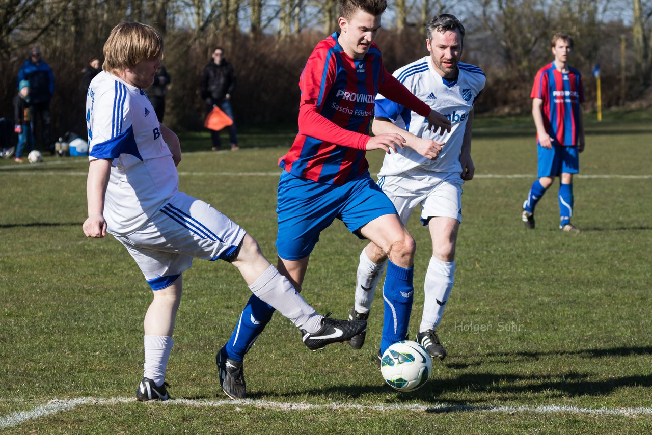 Bild 275 - Herren TSV Wiemersdorf - TuS Hartenholm III : Ergebnis: 2:1